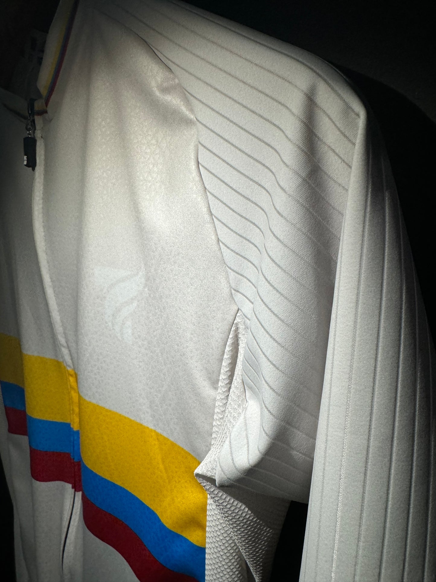 JERSEY CORTA HOMBRE PRO (REF. COLOMBIA 100 AÑOS)