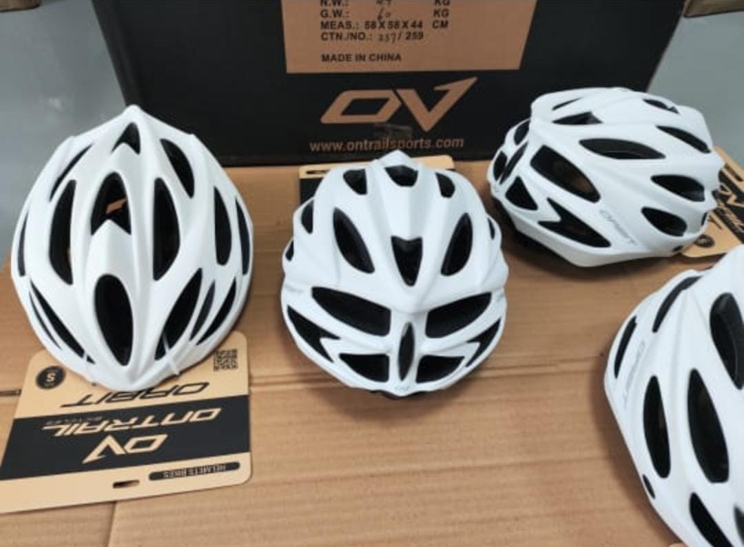 Casco ORBIT Marca Ontrail Blanco