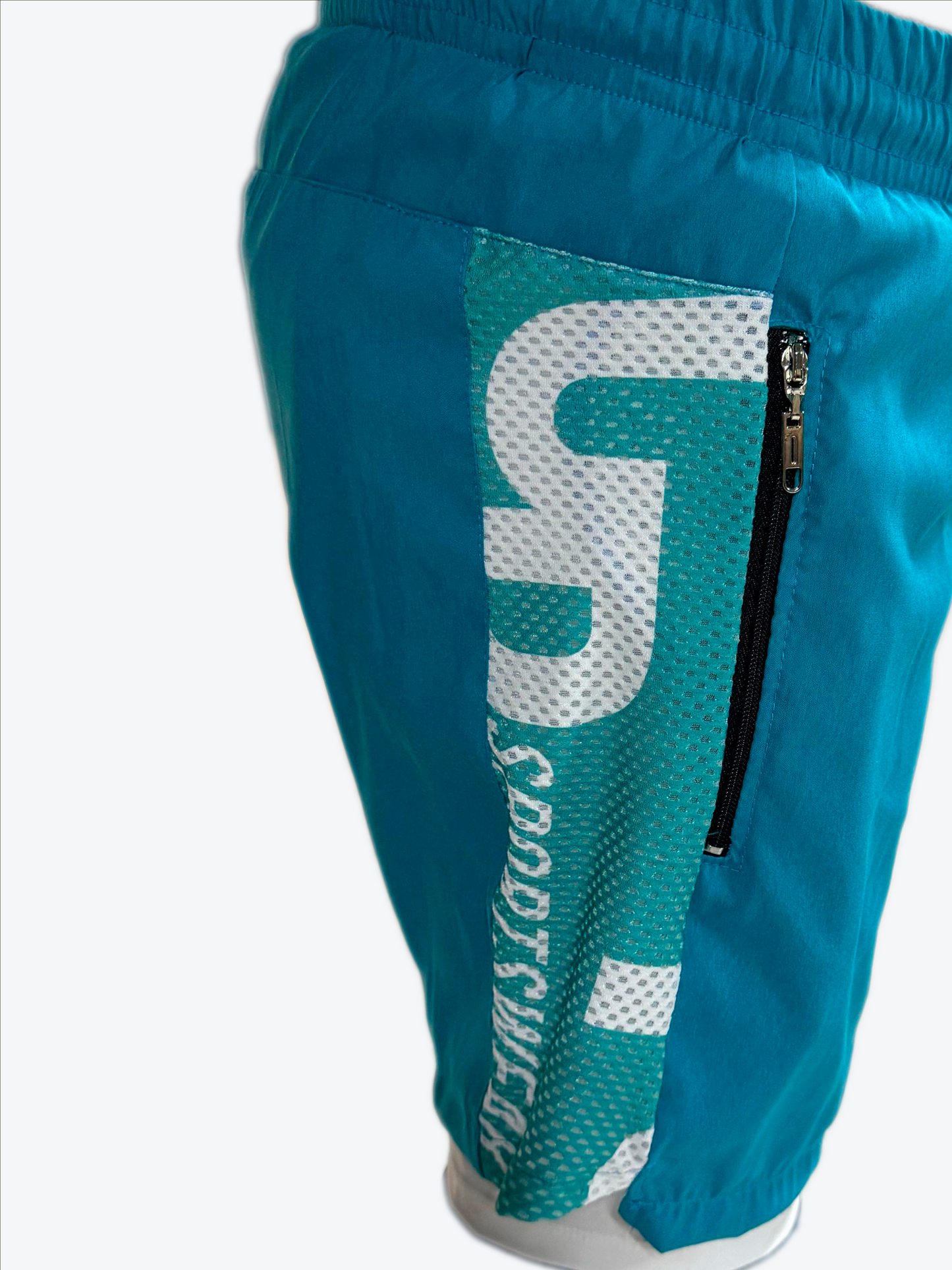 Pantaloneta Deportiva Azul Claro