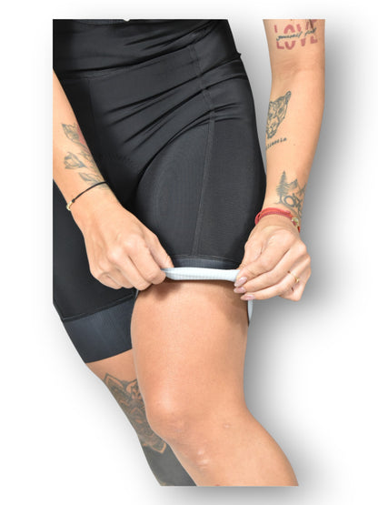 SHORT LYCRA WOMEN ALL BLACK PRO 2022