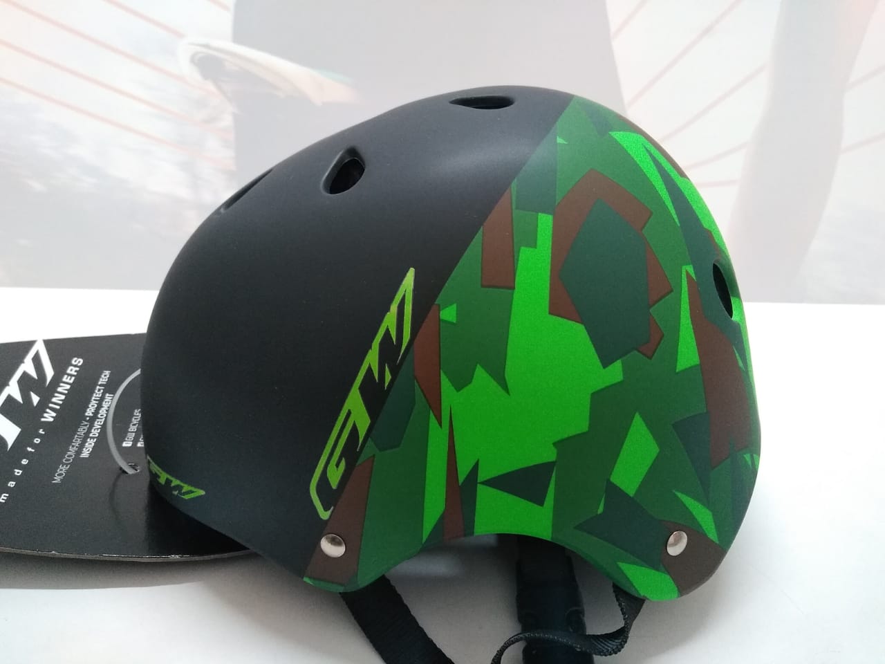 Green Camouflage GW Helmet